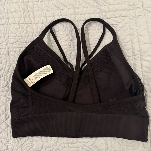 Nike M Women's Black Sports Bra - Picture 3 of 4